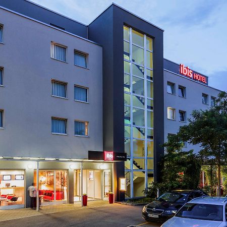 Ibis Winterthur City Bagian luar foto