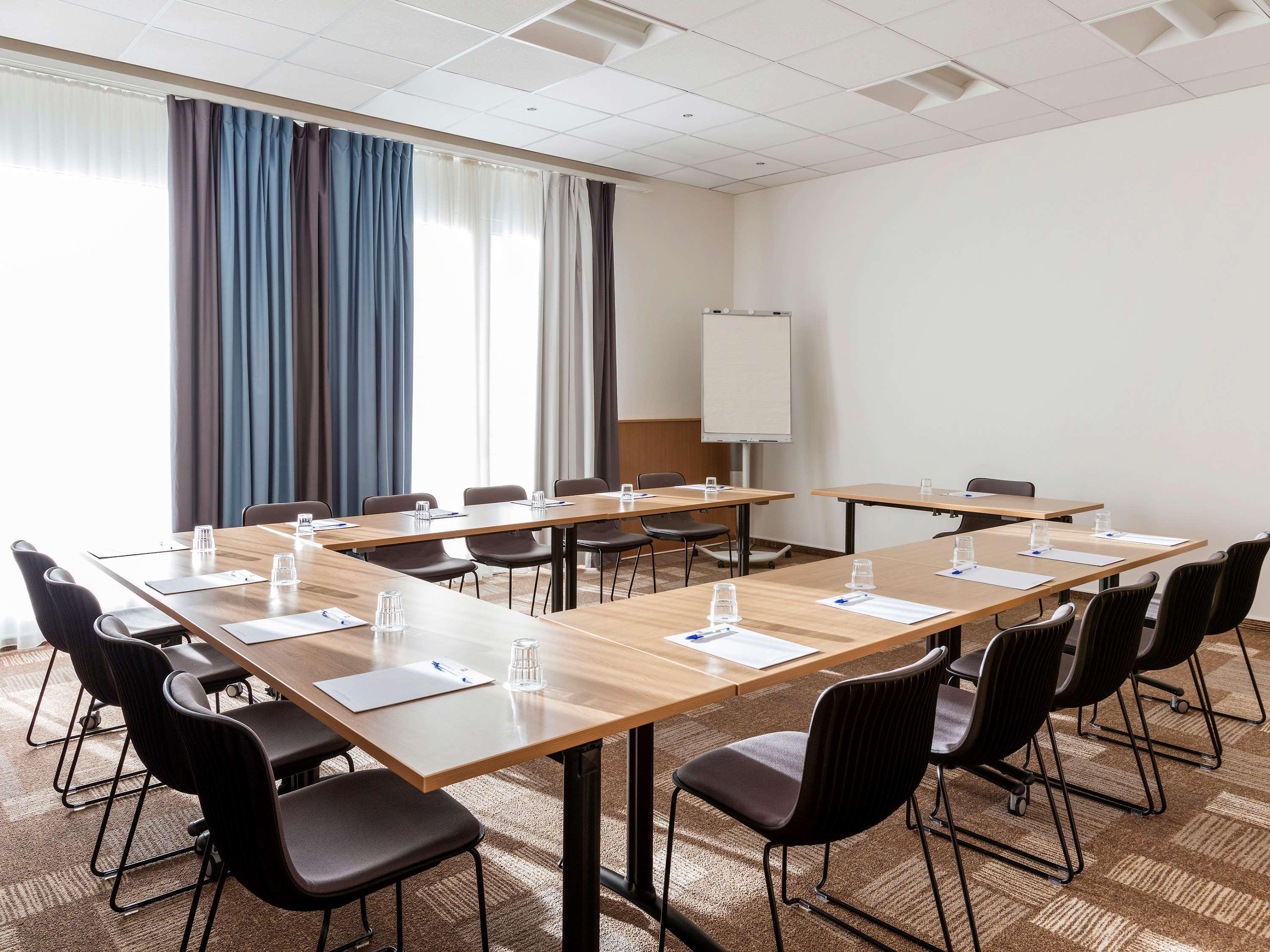 Ibis Winterthur City Bagian luar foto