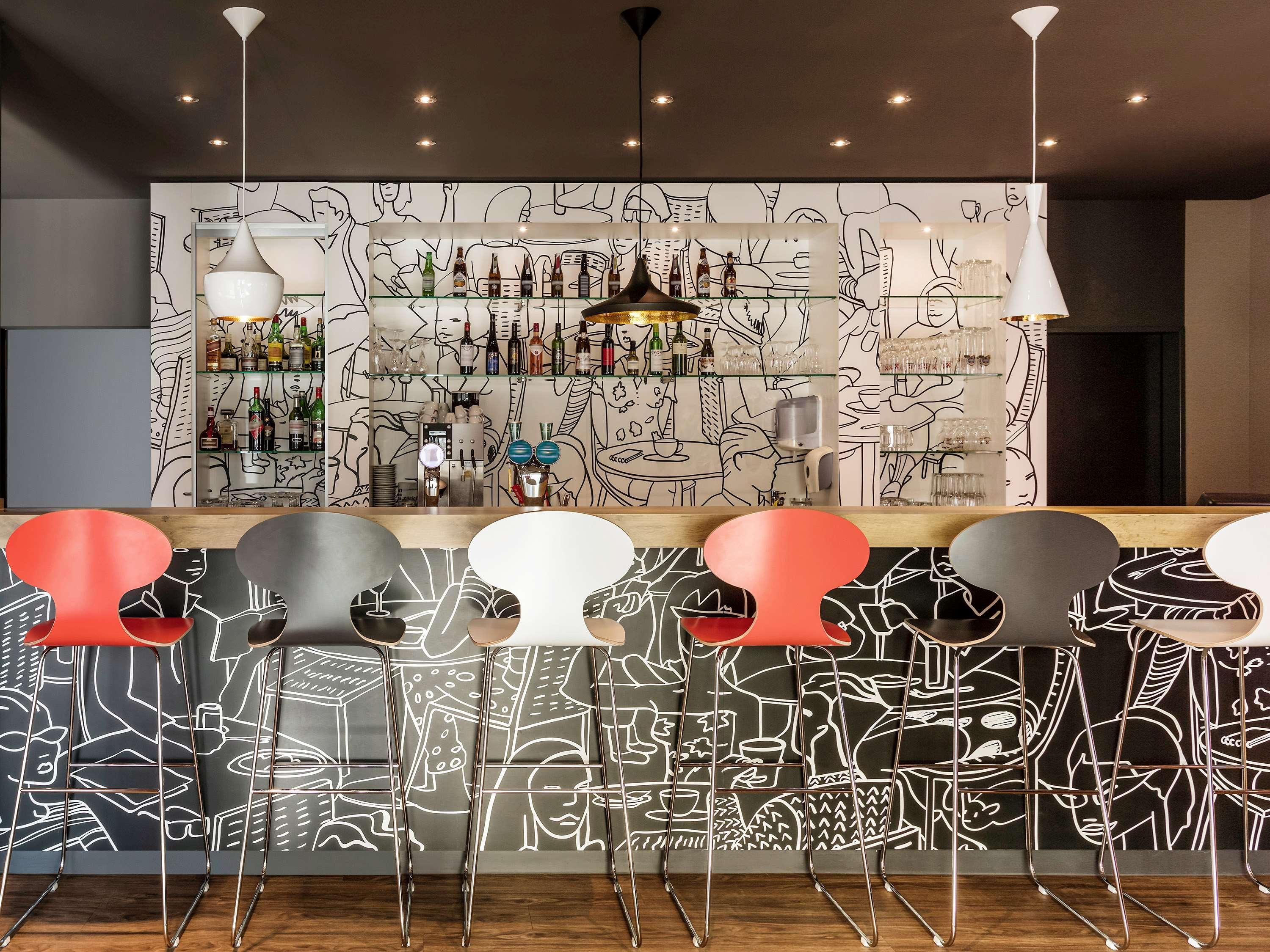 Ibis Winterthur City Bagian luar foto