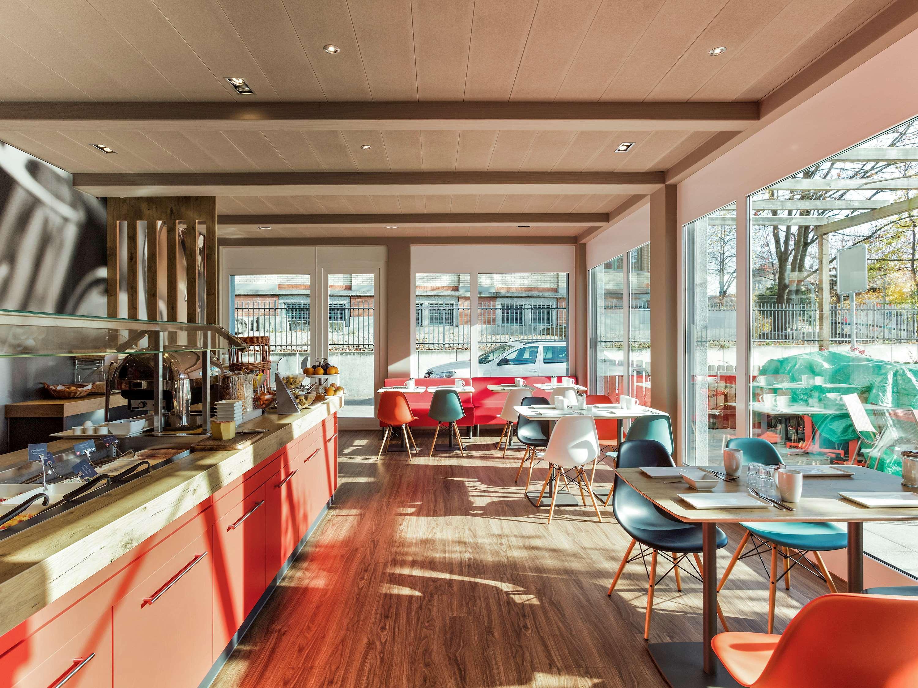 Ibis Winterthur City Bagian luar foto