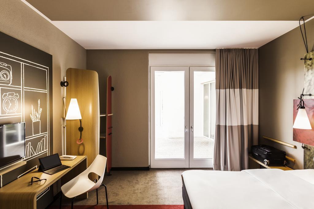 Ibis Winterthur City Bagian luar foto
