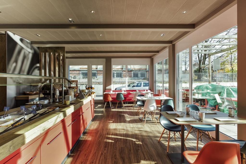 Ibis Winterthur City Bagian luar foto